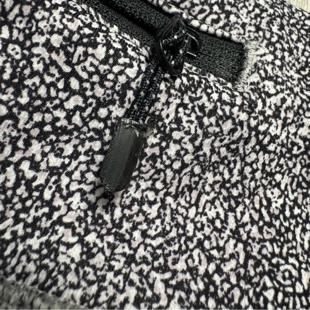 Lululemon Pace Rival Crop size 2 - Picture 9 of 13